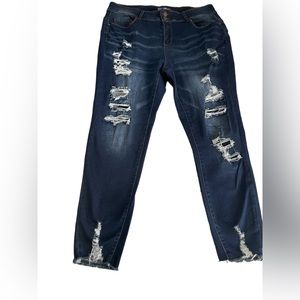 SANDPIPER Women's High-Rise Push Up Skinny Distressed Ripped Jean